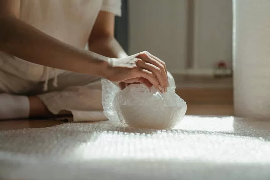 recycling bubble wrap material